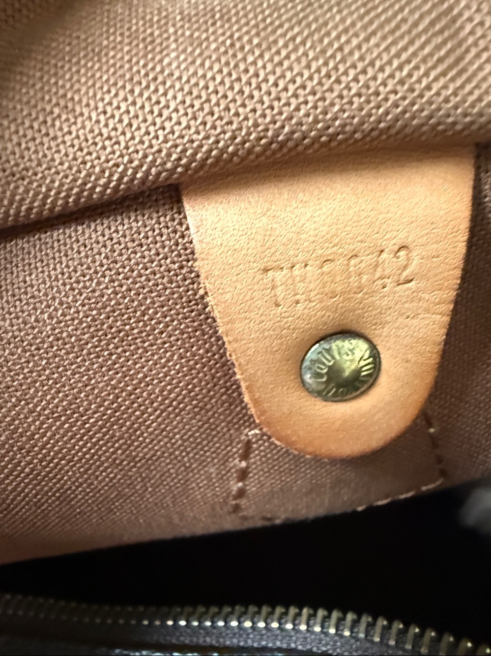 Louis Vuitton Speedy 30 Monogram - Picture 14 of 14